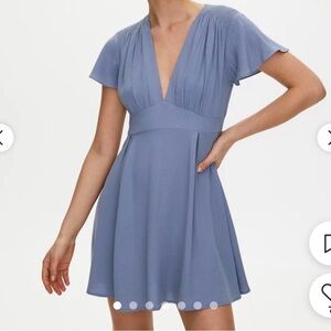 Aritzia Sunday Best Vanessa Dress